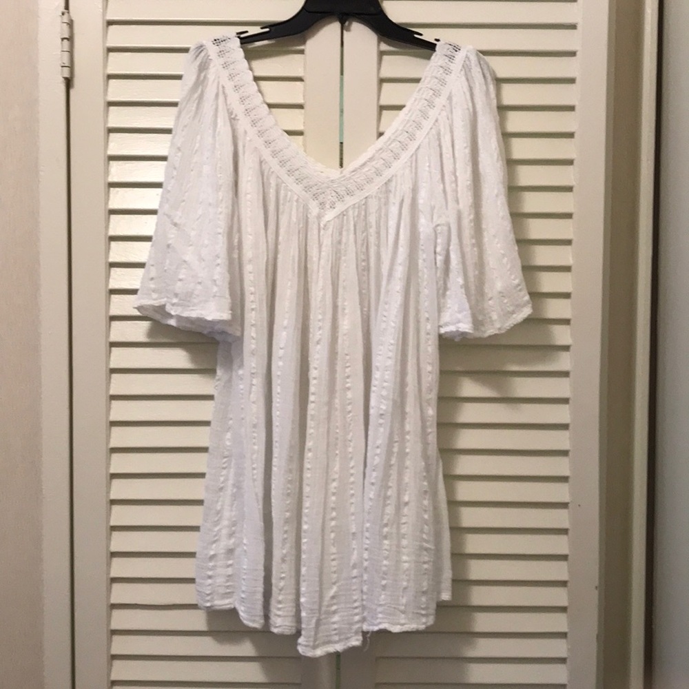 White beach coverup, from Greece,never worn.